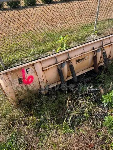Myers 8 ft snow plow