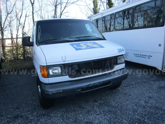 2004 Ford Econoline