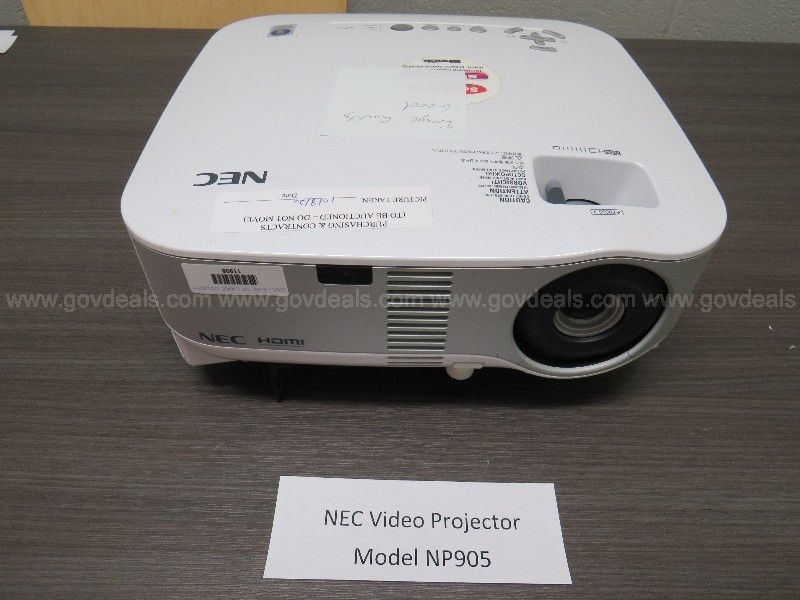 Sale NEC NP905 Projector