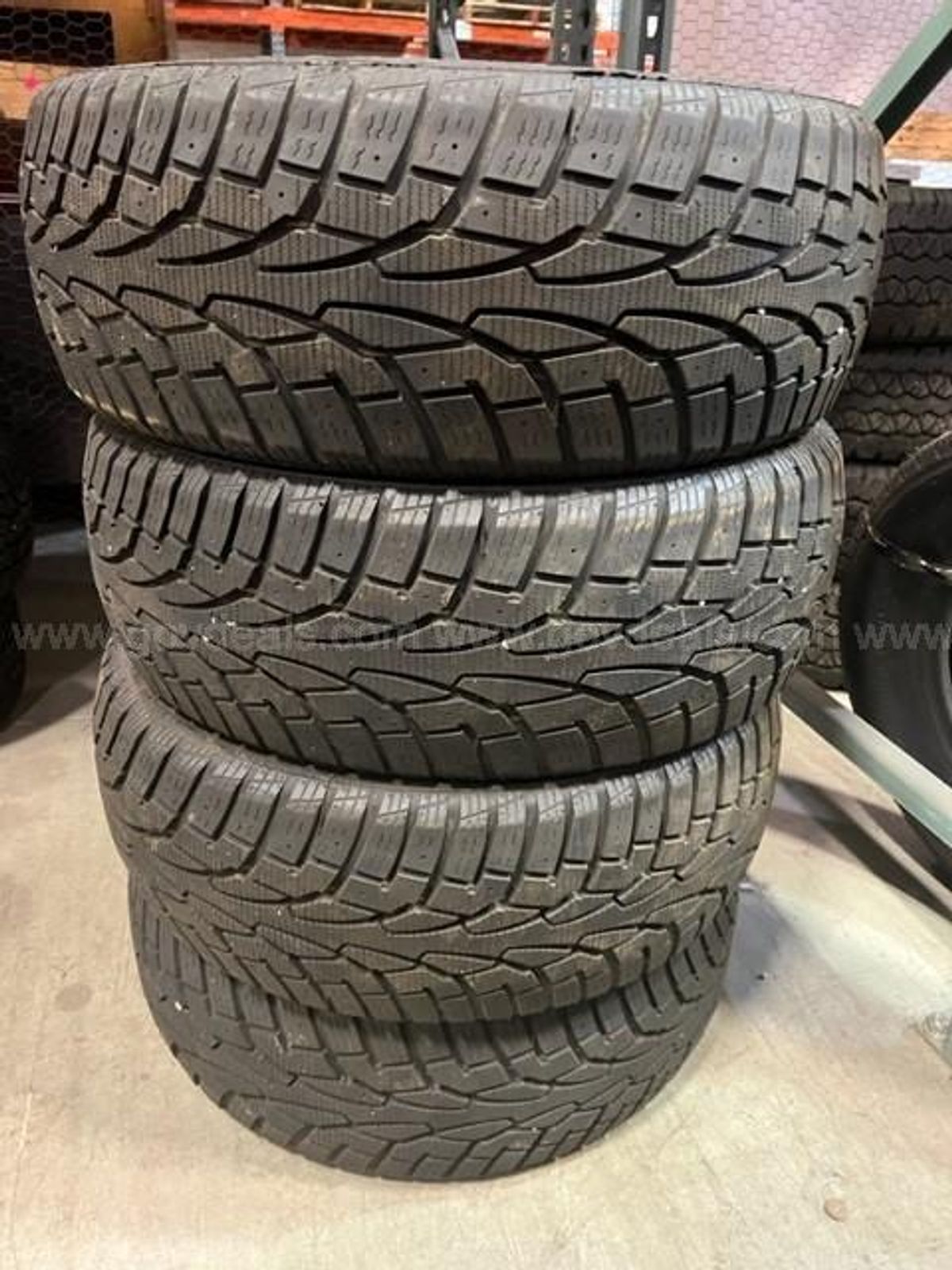 Set of 4 Snow Tires | AllSurplus