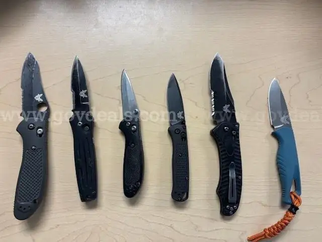 lot of six BenchMade knives