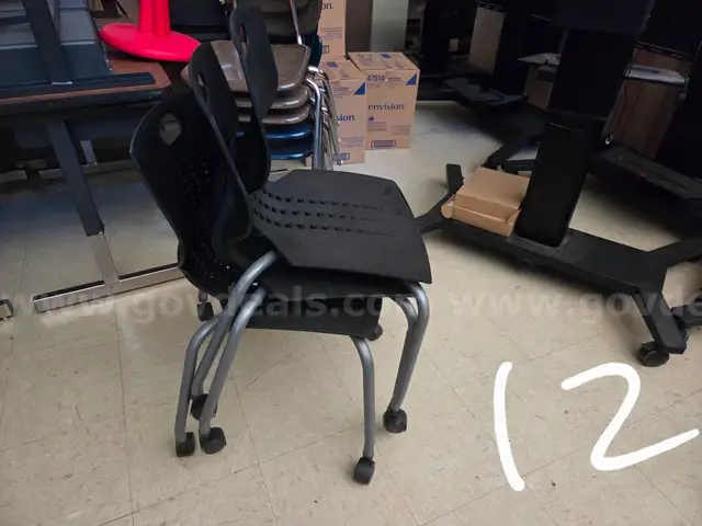 Plastic Rolling Chairs (12)