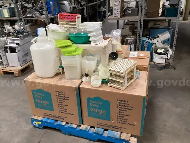 Pallet of Assorted Lab Use Plastic