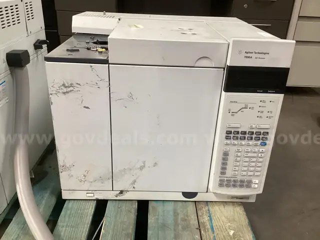 Gas Chromatograph