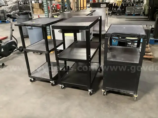 3 - A.V. Carts