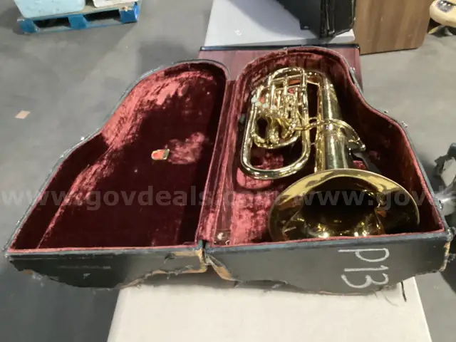Double French Horn