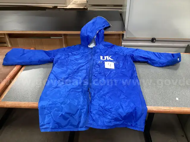 1 - Medium University of Kentucky Rain Coat.