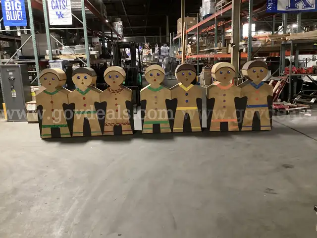 7 - Rolling Gingerbread Figures.