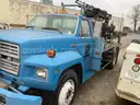 1983 Ford F700 Drilling Rig