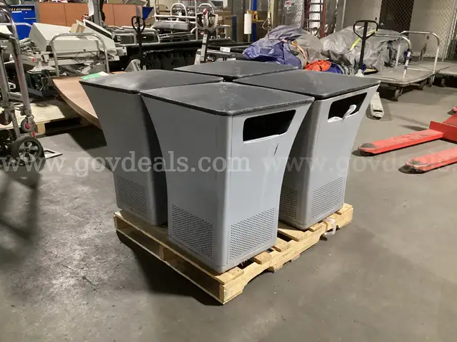 4 - Trash Bins