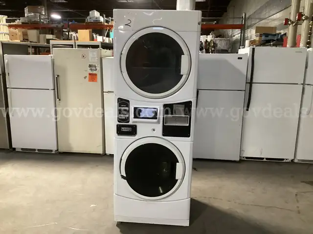 Maytag Commercial Stack Washer/ Dryer