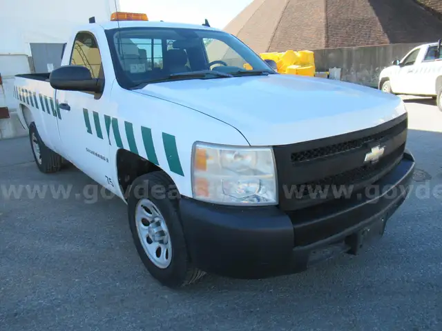 2008 Chevrolet Silverado 1500 Work Truck 2WD