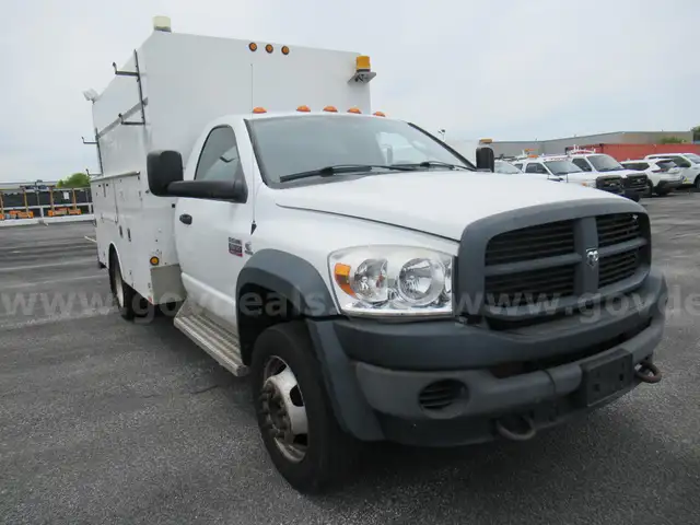 2008 Dodge Ram 5500 Service Truck