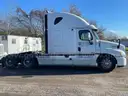 2010 Freightliner Cascadia 125