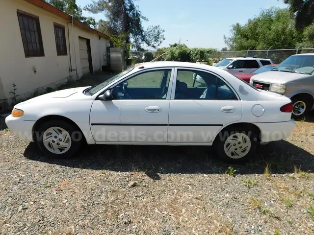 1998 Ford Escort