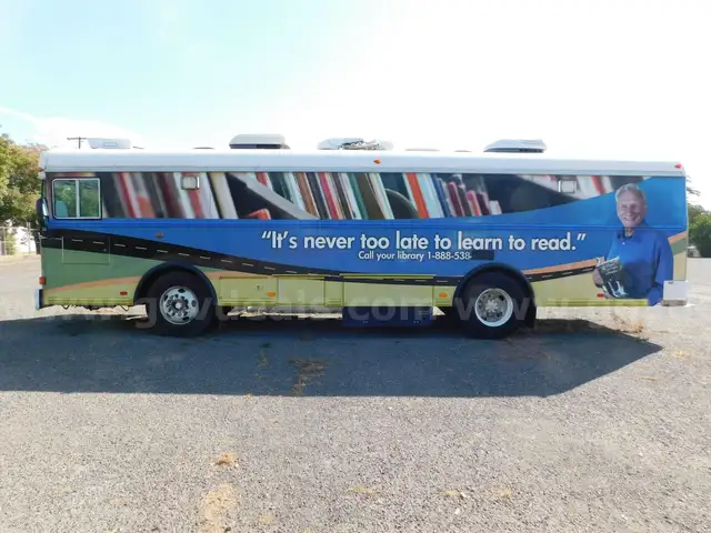 2004 Blue Bird Shell Commercial Series