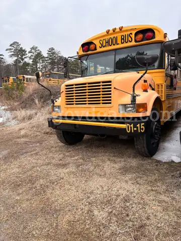 2001 International 3800