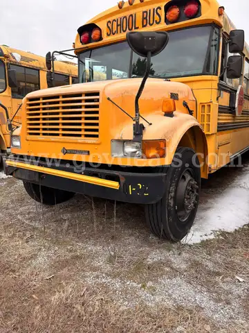 2001 International 3800
