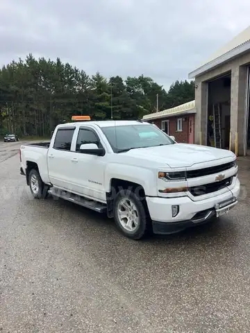 2018 Chevrolet Silverado 1500 LT Crew Cab 4WD