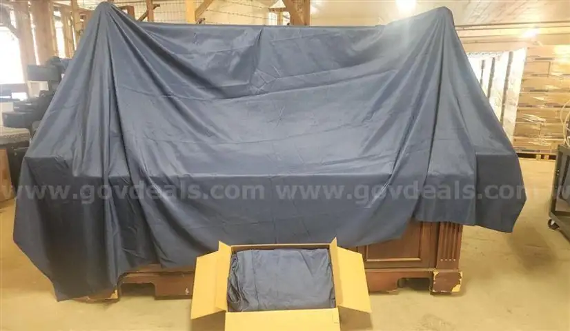 (10) 88x152 Tablecloths. Excellent Condition!