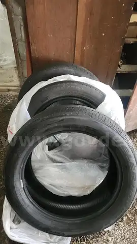 (3) 245/50 R19 Tires