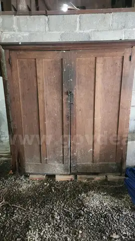 Antique Wooden Cabinet