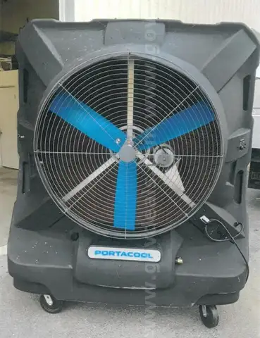 PORTACOOL Jetstream 270. Large cooling fan.