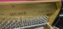 Yamaha MX100 II Piano