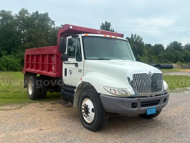 2003 International 4300