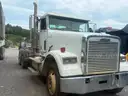 2006 Freightliner FLD120SD