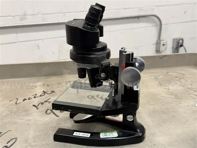ERB &#x26; GRAY SPENCER MICROSCOPE, SN#363878