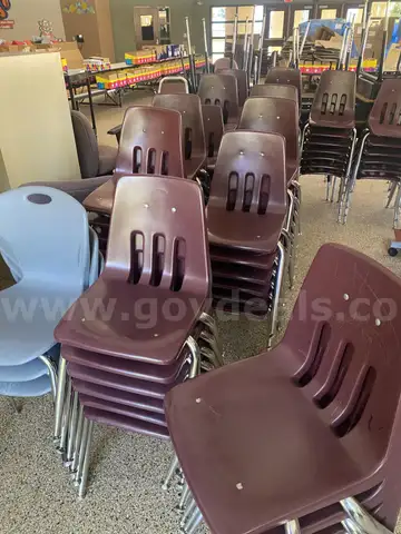 Student Chairs