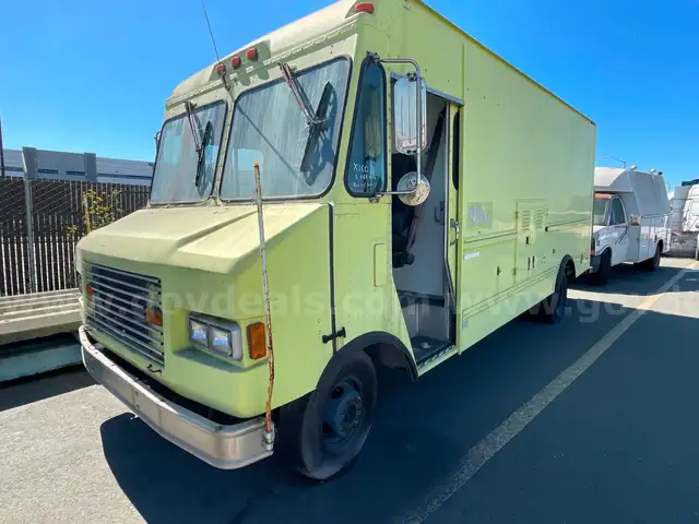 1994 Ford F590F