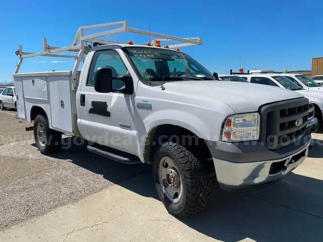 2005 Ford F-350 SD