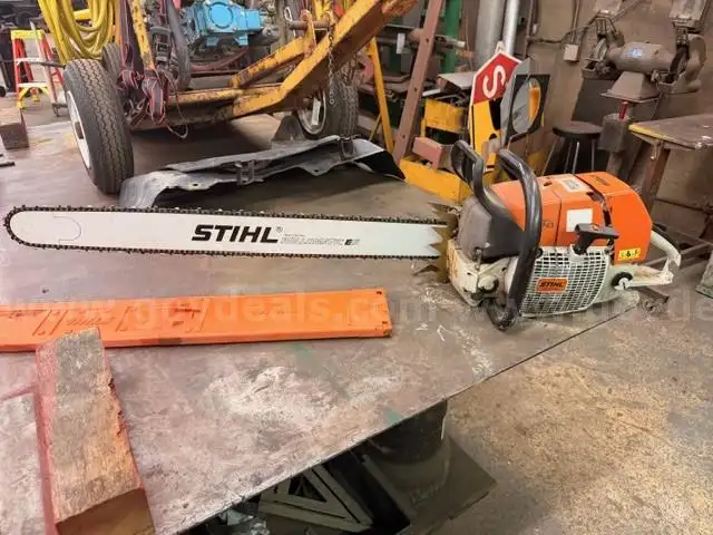 STIHL CHAINSAW