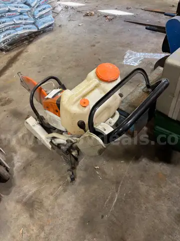 Stihl TS 800 cut saw with cart