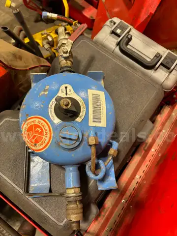 Pneumatic Mole regulator and misc equipment