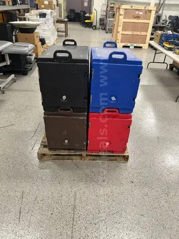 Lot of 6 Cambro Food Storage Containers