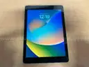 Apple iPad 5th Gen A1822 32 GB