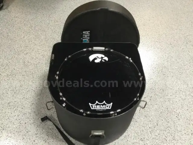 Yamaha MB8222U Field Corps Marching Bass Drum