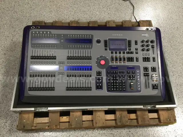 ETC AVAB Congo 7310A1001 Lighting Console with Case