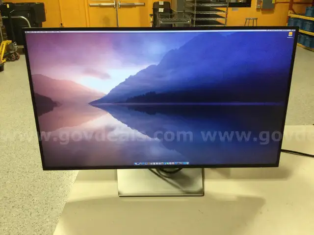 Dell 27&#x22; U2723QE 4k Monitor