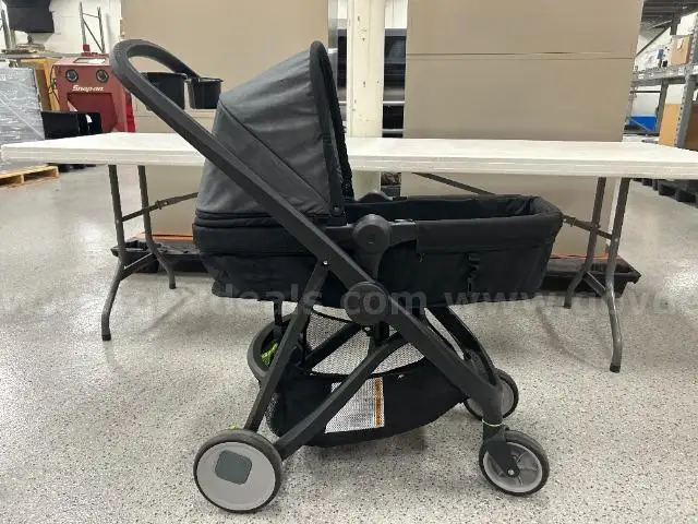 Riva Safety First Stroller