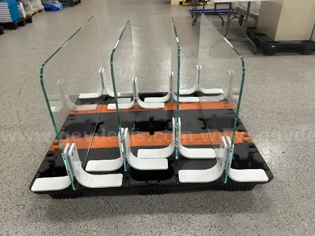 4 Glass Partitions