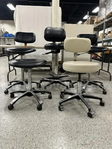 Lot of 5 Rolling Lab Stools