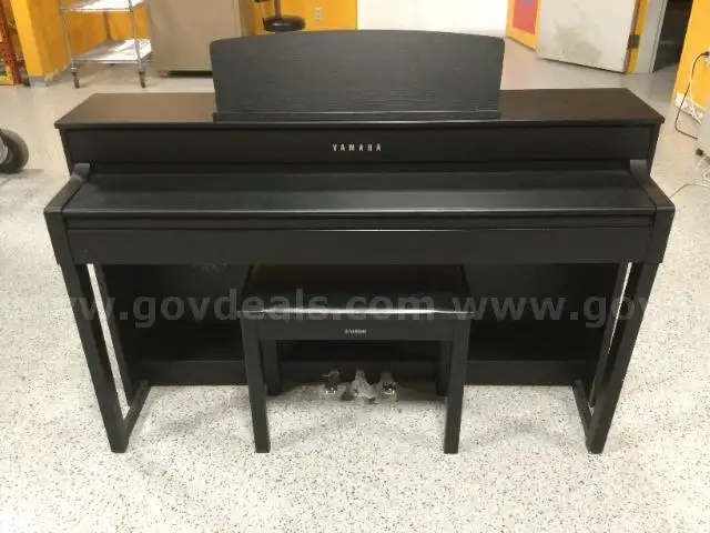 Yamaha Black Clavinova Series 88 Keys Digital Piano CLP-545