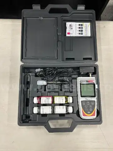 Oakton Ph 450 Waterproof Meter Kit