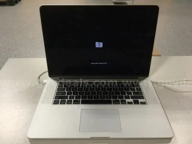 Apple MacBook Pro A1398 15&#x22; 11,3 i7-4960HQ @ 2.60 GHz - Parts/Repair
