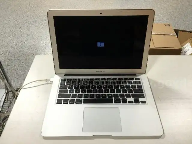 Apple MacBook Air 13&#x22; I5-5350U @ 1.80 GHz Laptop - Parts/Repair