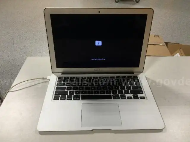 Apple MacBook Air 13&#x22; A1466 7,2 I5-5250U @ 1.60 GHz-Parts/Repair